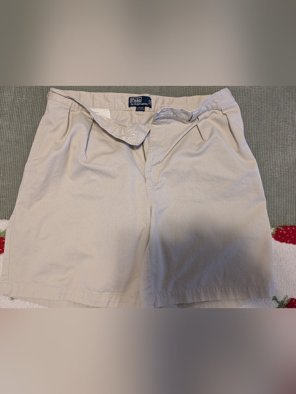 Polo Ralph Lauren Men's Cream Chino Shorts Size 38